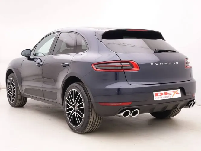 Porsche MACAN 2.0 Turbo 252 PDK 4WD + GPS + Leder/Cuir + Panoram + Alu20 Image 4