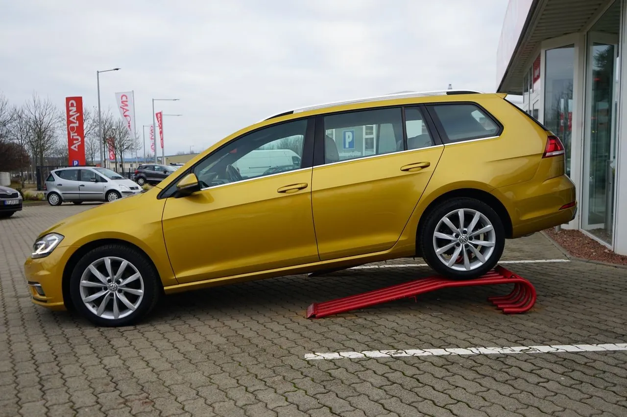 Volkswagen Golf VII Variant 1.4 TSI Highline...  Image 5